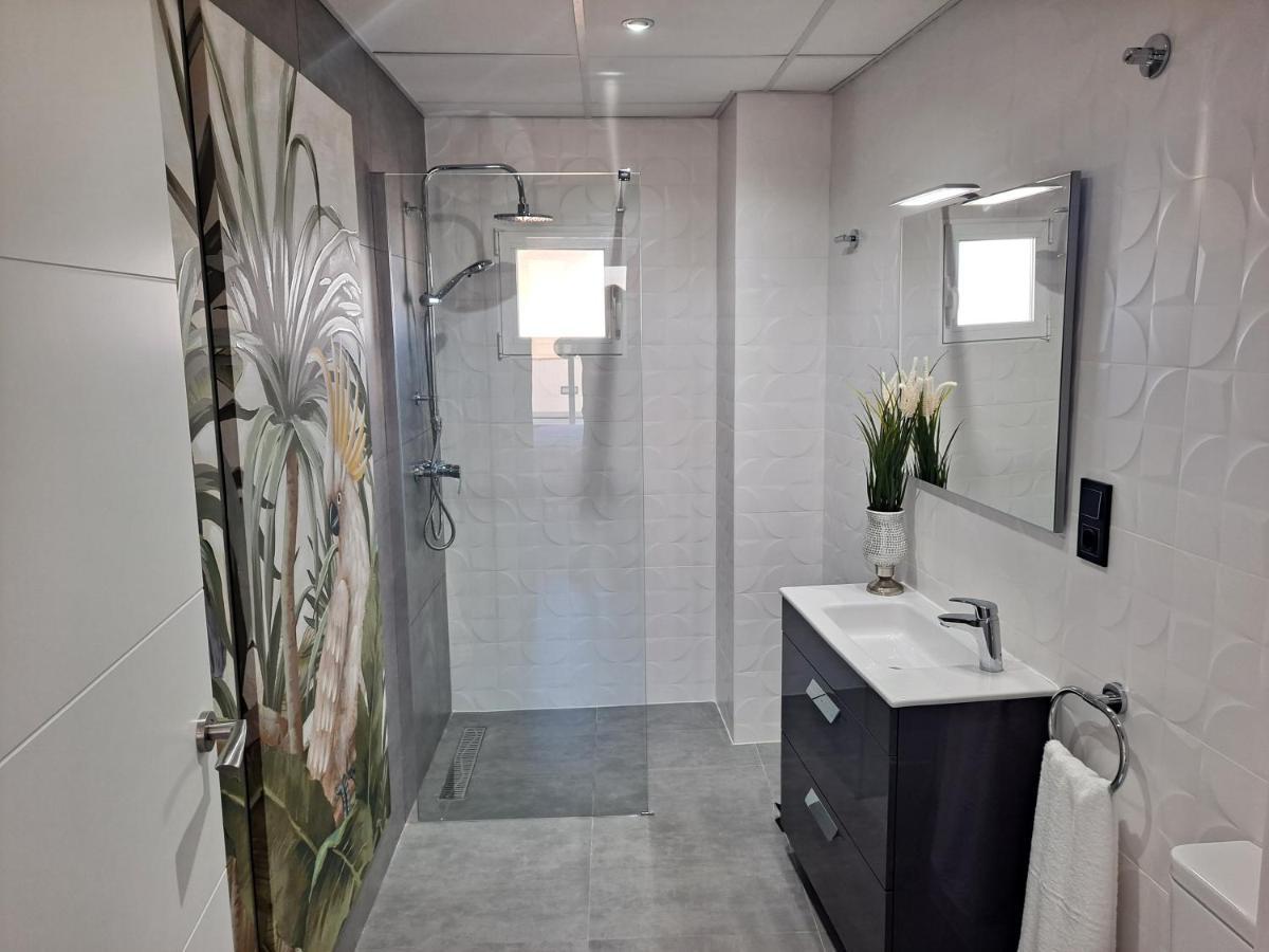 Levante Suites Benidorm Luaran gambar